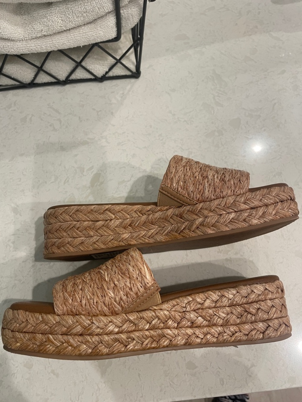 American Eagle Outfitters Brown Braided Slide Sandals - Picture 8 of 9